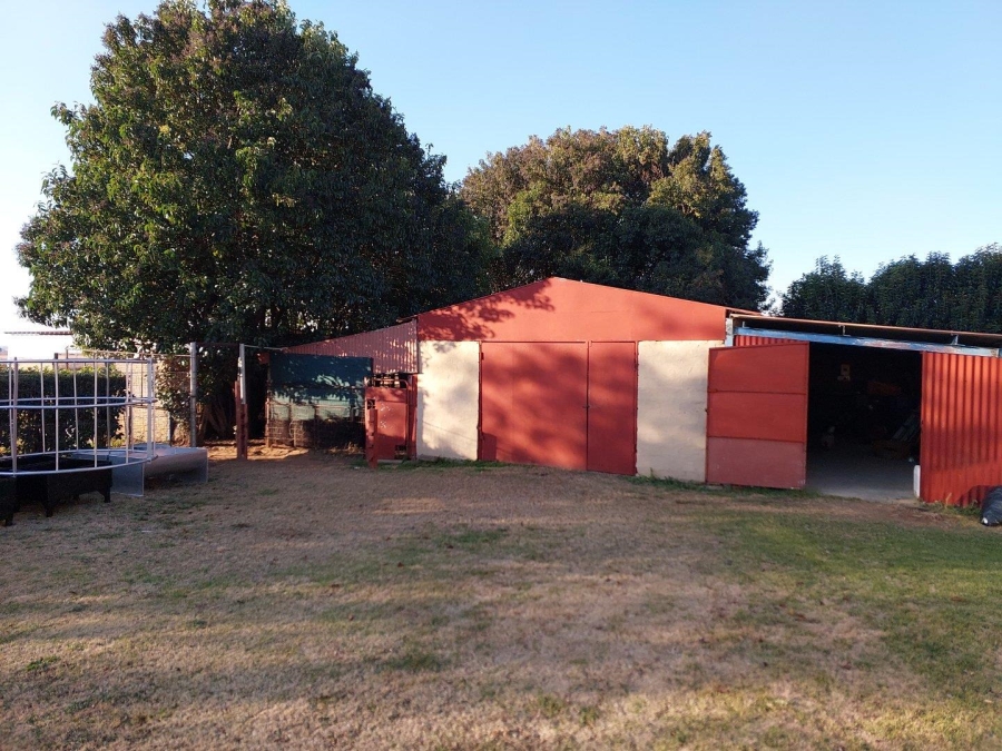 5 Bedroom Property for Sale in Vaal Power A H Free State